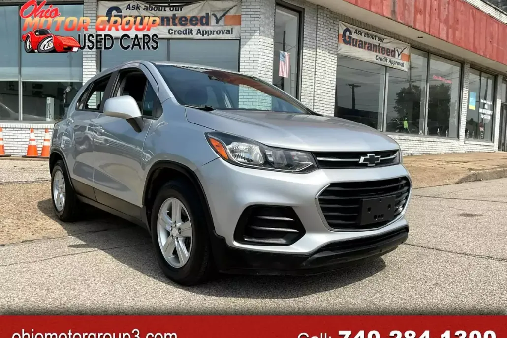 2019 Chevrolet Trax LS photo 1
