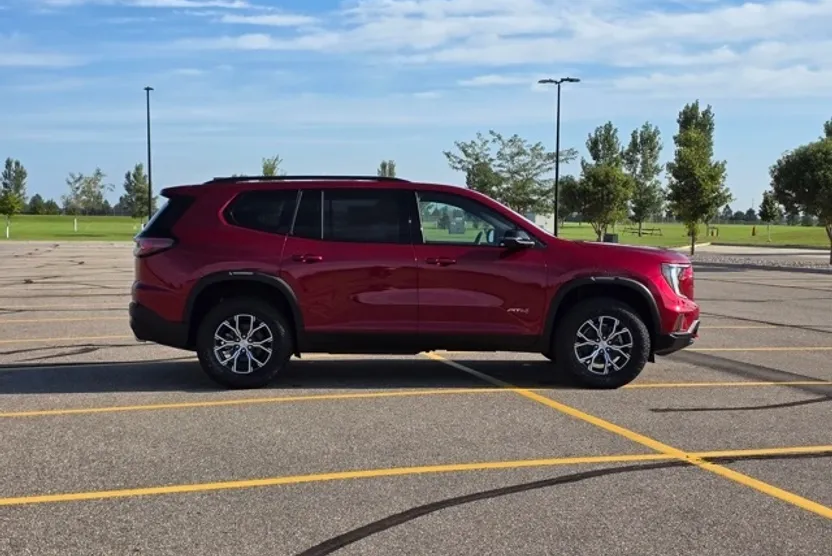 2026 Gmc Acadia AT4 photo 1