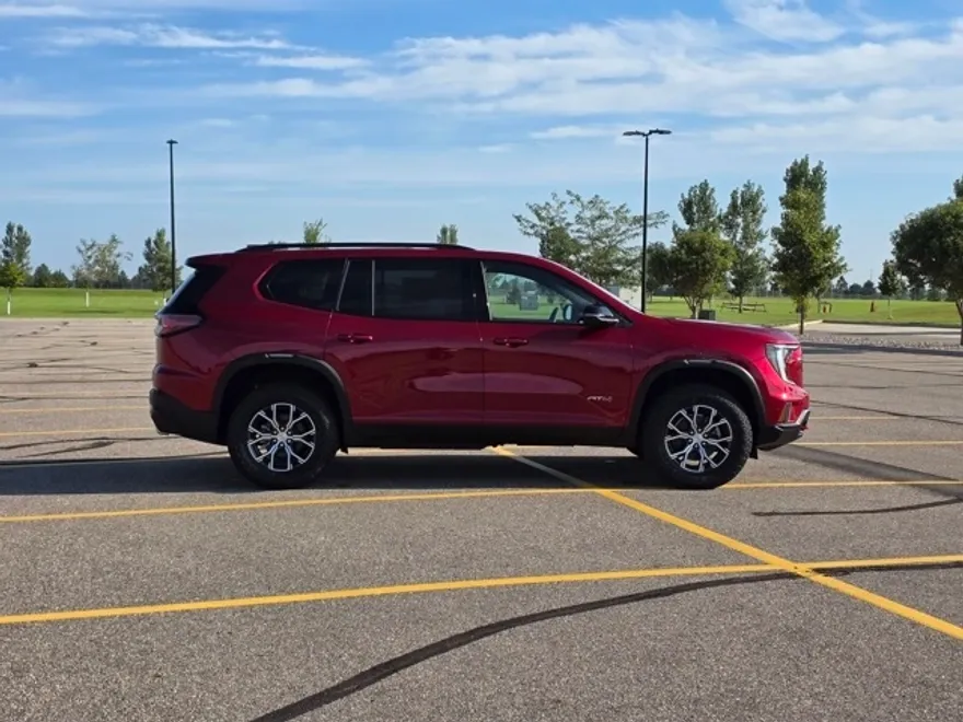 2026 Gmc Acadia AT4 photo 1