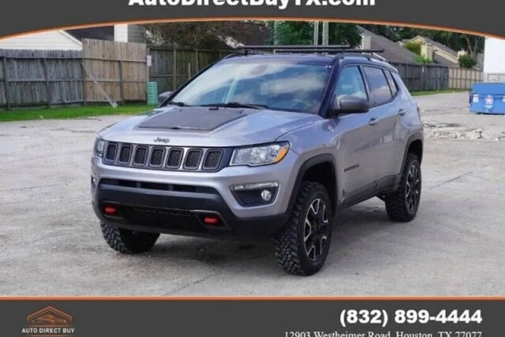 2020 Jeep Compass Trailhawk photo 1