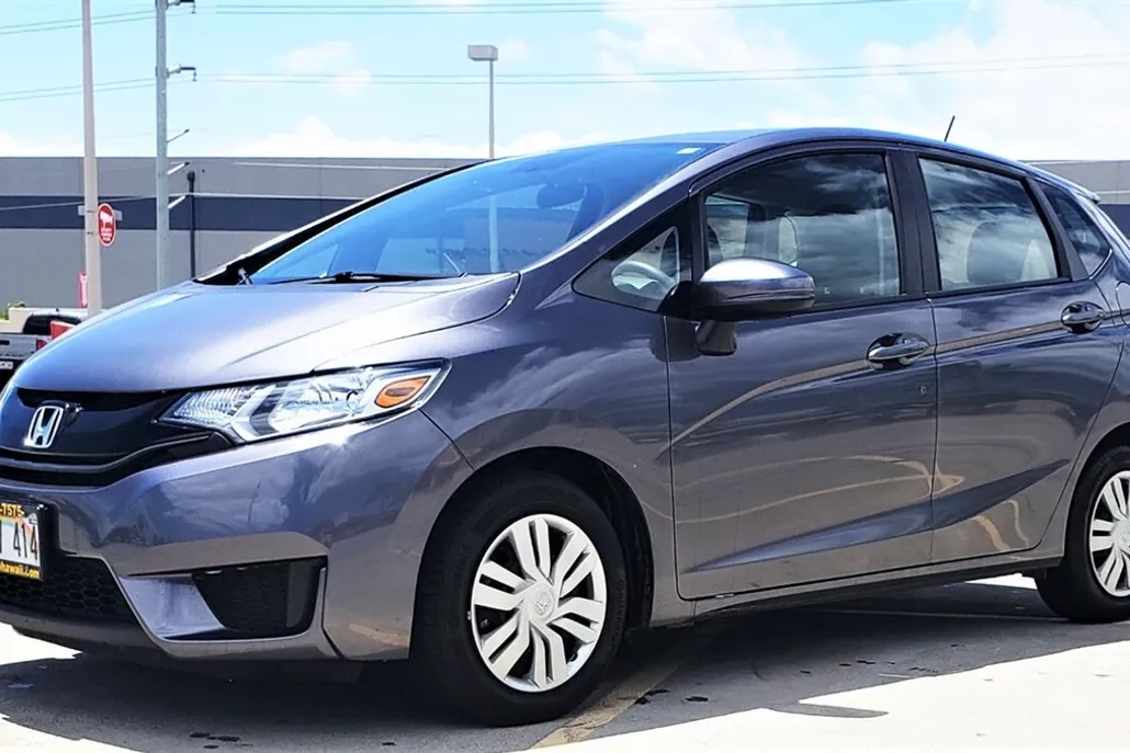 2017 Honda Fit LX photo 1