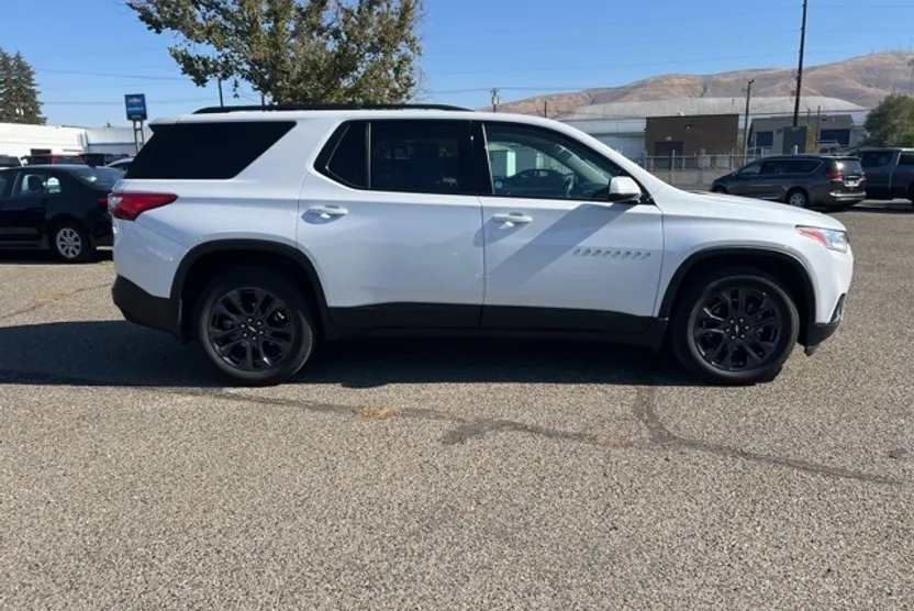 2020 Chevrolet Traverse RS photo 1