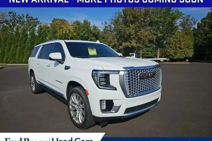2023 Gmc Yukon XL Denali photo 1