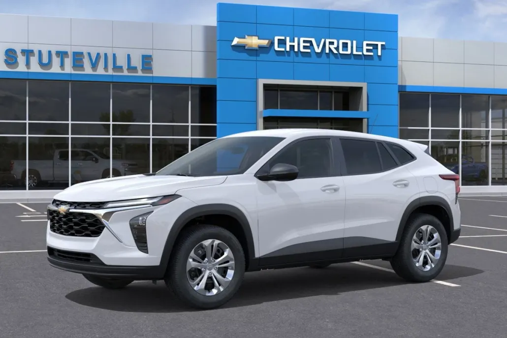 2026 Chevrolet Trax LS photo 1