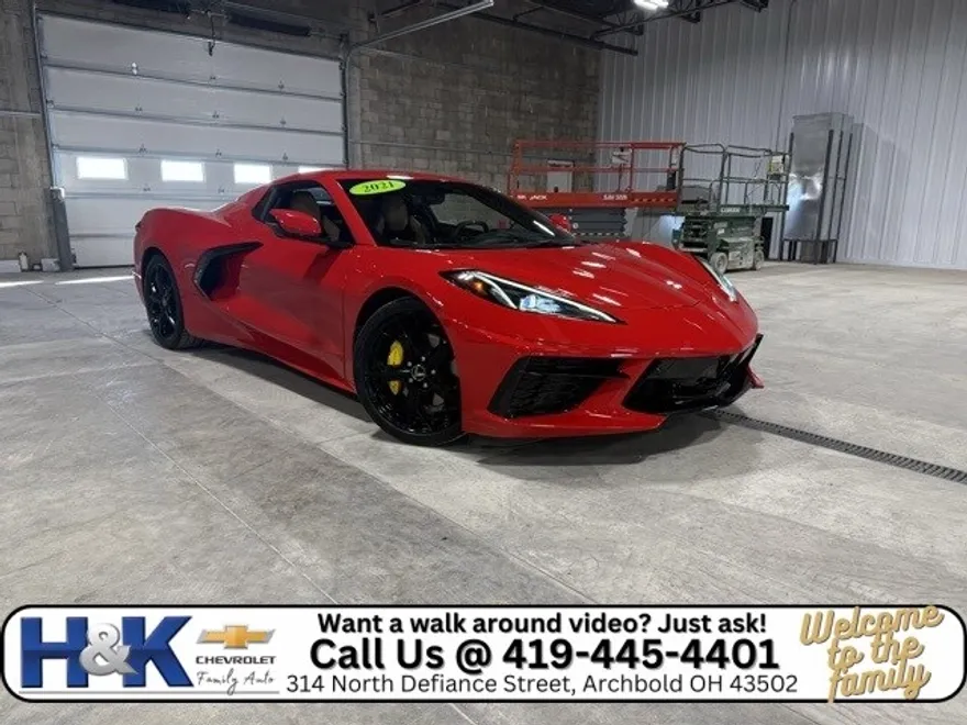 2021 Chevrolet Corvette Stingray Convertible photo 1