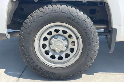 2020 Chevrolet Silverado 1500 photo 3
