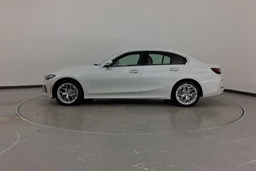 2025 Bmw 330i photo 1