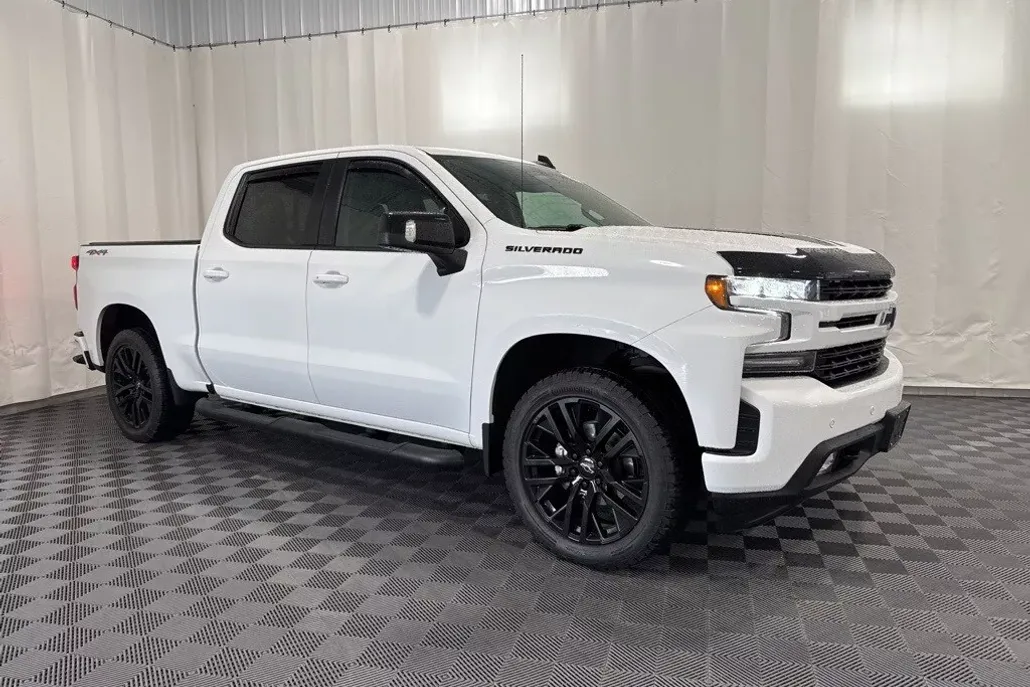 2020 Chevrolet Silverado 1500 RST Custom photo 1