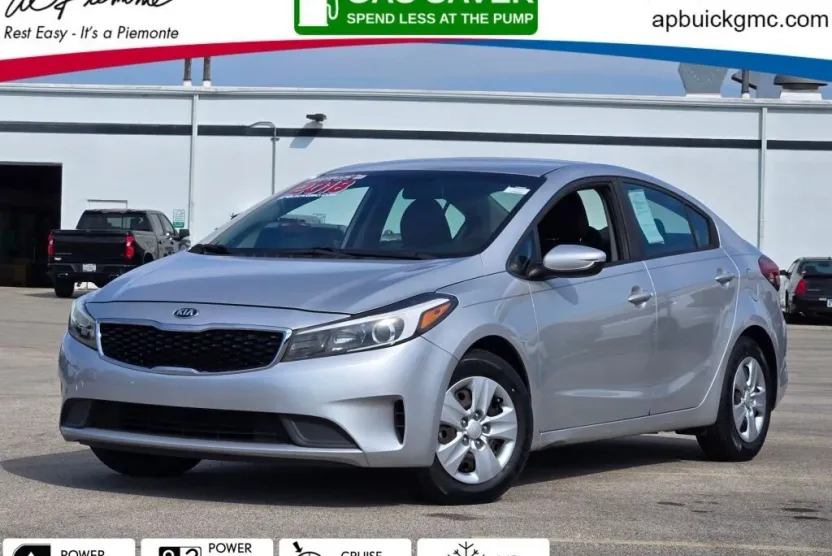 2018 Kia Forte LX Base photo 1