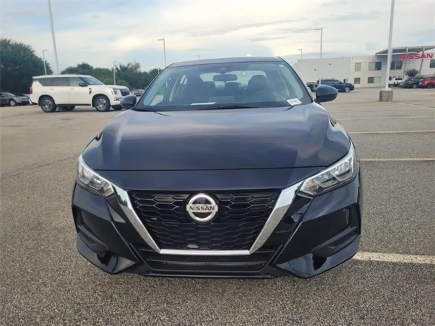 2023 Nissan Sentra SV photo 1