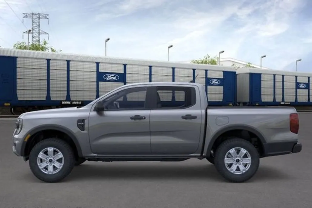 2025 Ford Ranger XL photo 1