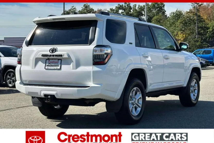 2023 Toyota 4Runner SR5 Premium photo 1