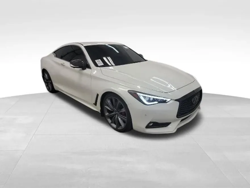 2022 Infiniti Q60 Red Sport 400 photo 1