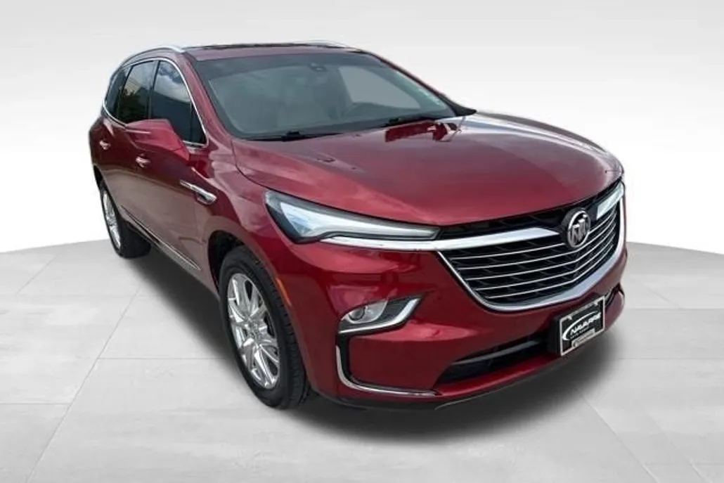 2023 Buick Enclave Premium photo 1