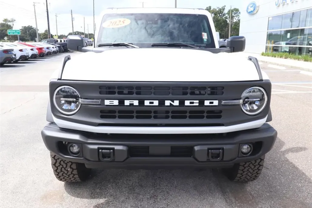 2025 Ford Bronco Big Bend photo 1
