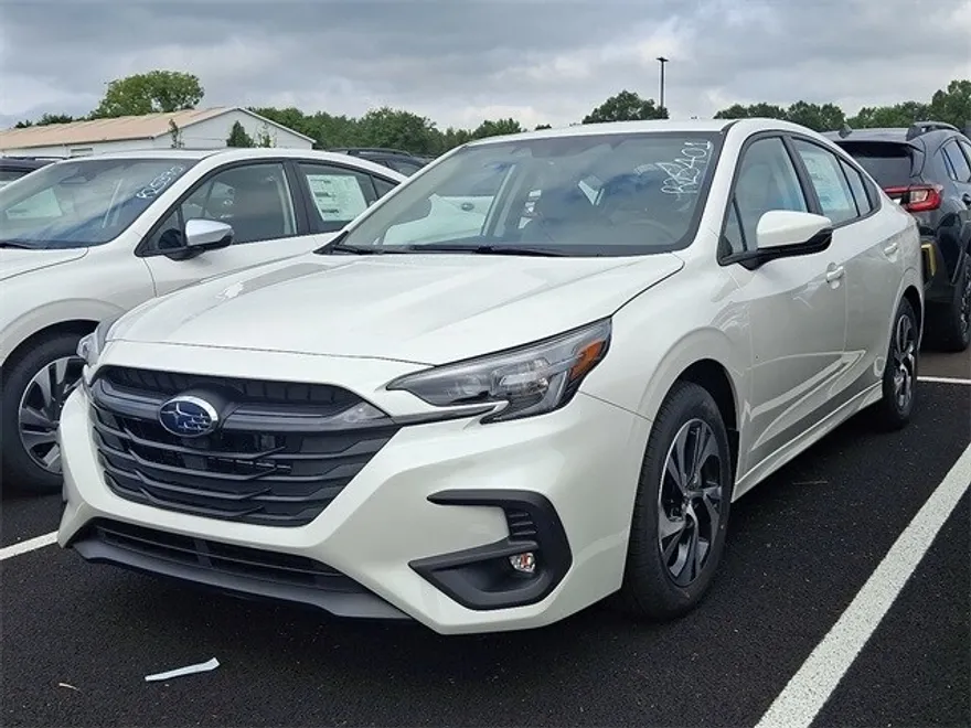 2025 Subaru Legacy Premium photo 1
