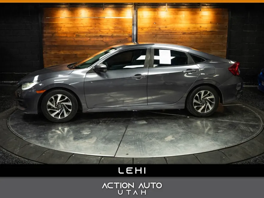 2016 Honda Civic EX photo 1
