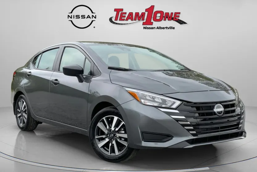 2025 Nissan Versa S photo 1
