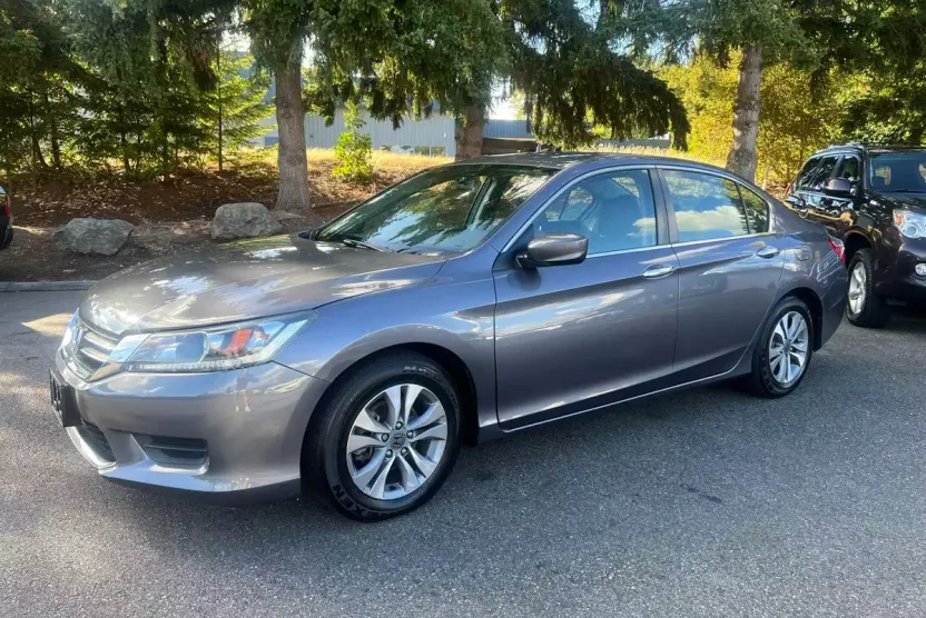 2014 Honda Accord LX photo 1