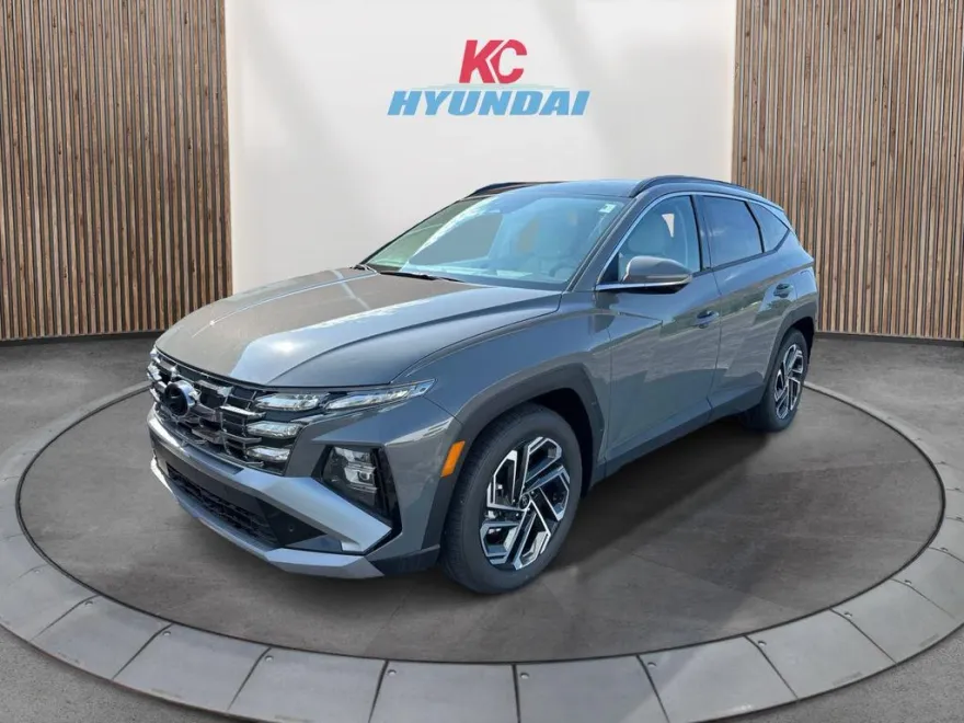 2025 Hyundai Tucson Limited photo 1