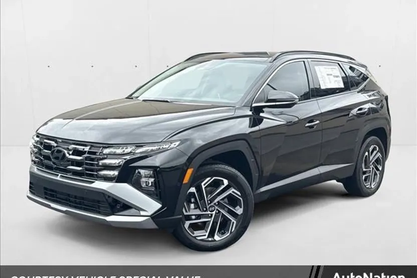 2025 Hyundai Tucson Hybrid Limited photo 1