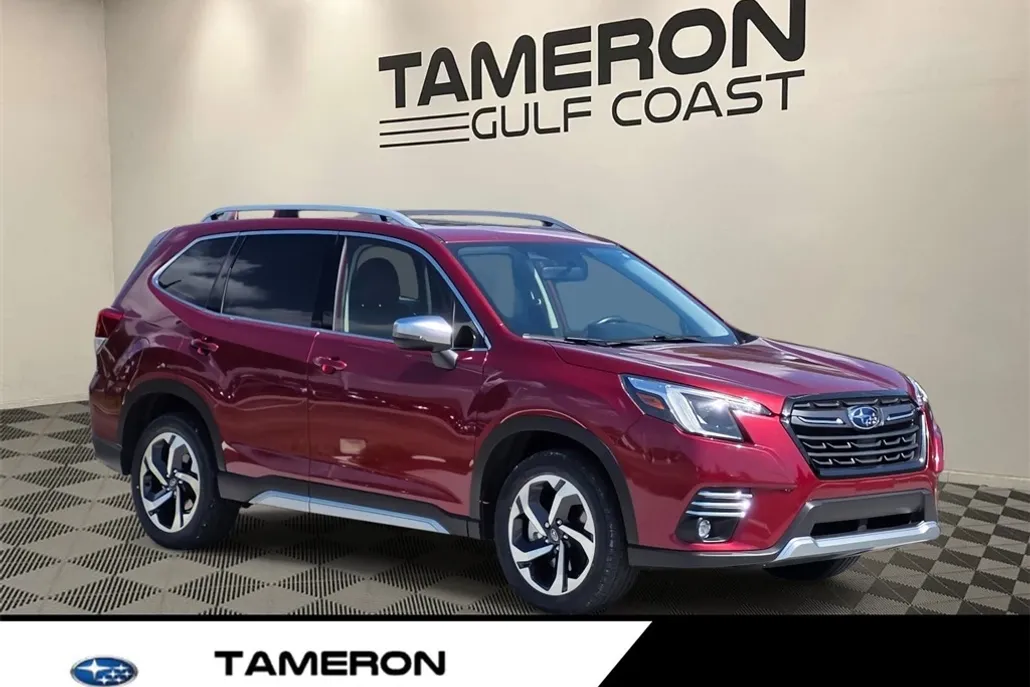 2023 Subaru Forester Touring photo 1