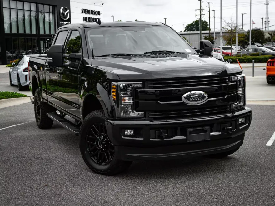 2019 Ford F-350 Lariat photo 1
