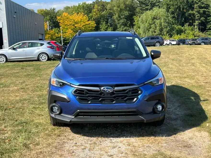 2025 Subaru Crosstrek Premium photo 1