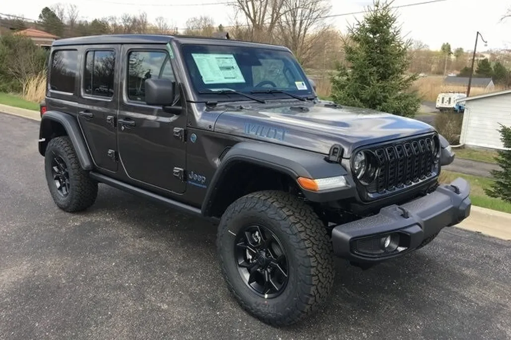2025 Jeep Wrangler 4xe Sport photo 1