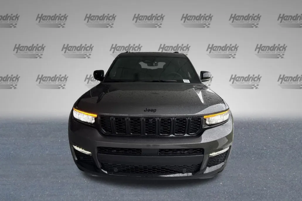 2025 Jeep Grand Cherokee Limited photo 1