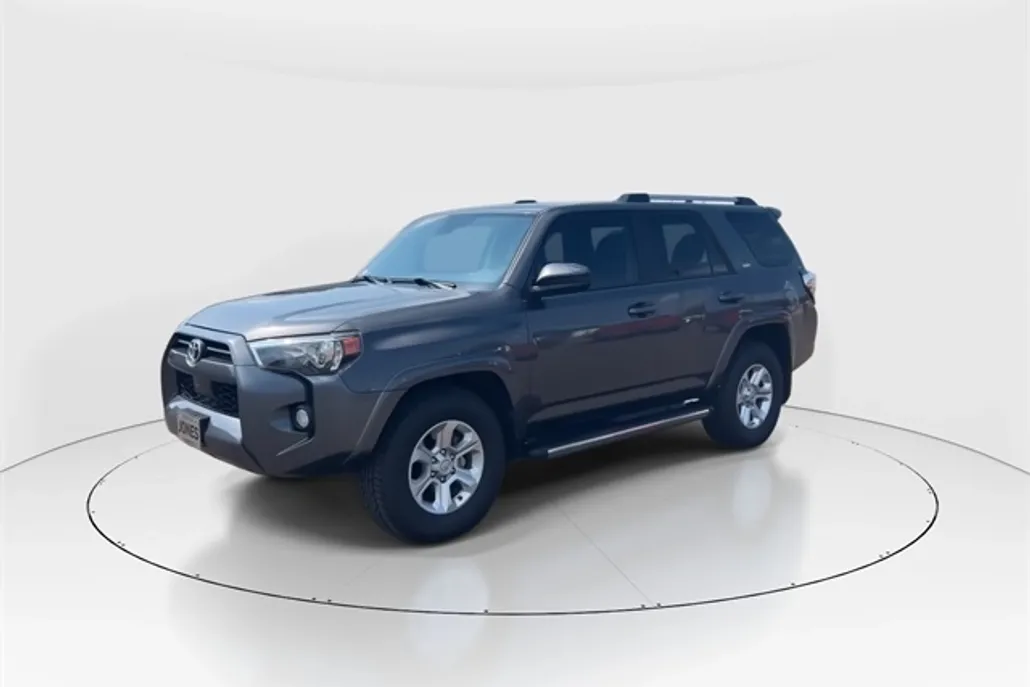 2020 Toyota 4Runner SR5 photo 1