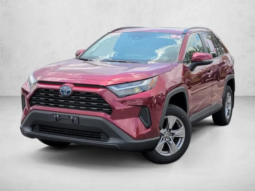 2024 Toyota RAV4 Hybrid XLE photo 1