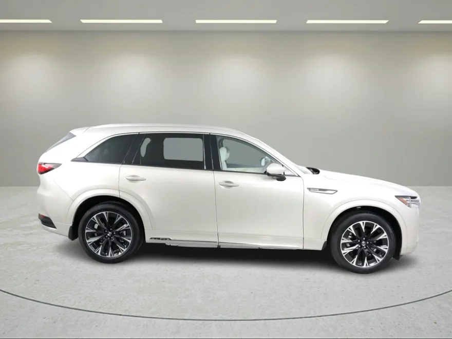 2024 Mazda CX-90 3.3 Turbo Premium Plus photo 2