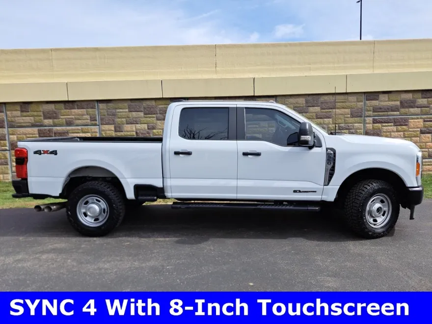 2023 Ford F-350 photo 1