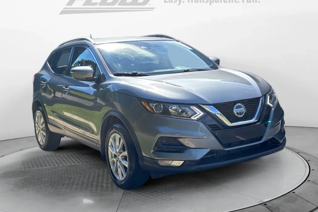 2022 Nissan Rogue Sport SV photo 1