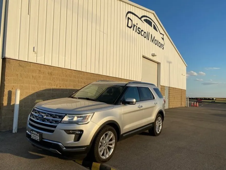 2019 Ford Explorer Limited photo 1
