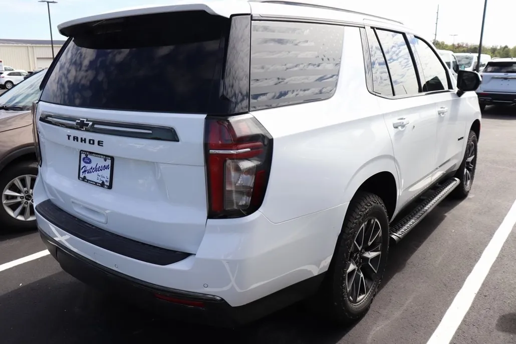 2021 Chevrolet Tahoe Z71 photo 1