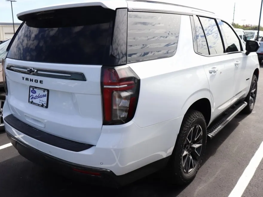2021 Chevrolet Tahoe Z71 photo 1