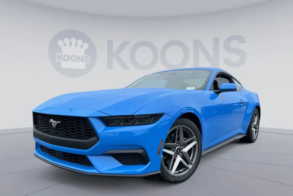 2025 Ford Mustang EcoBoost photo 1