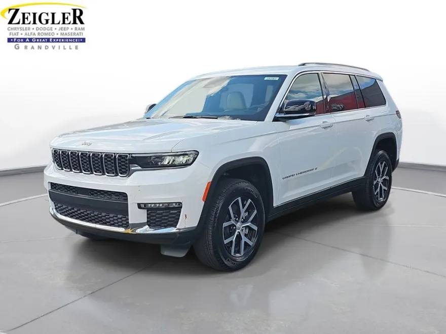 2025 Jeep Grand Cherokee Limited Sport photo 1