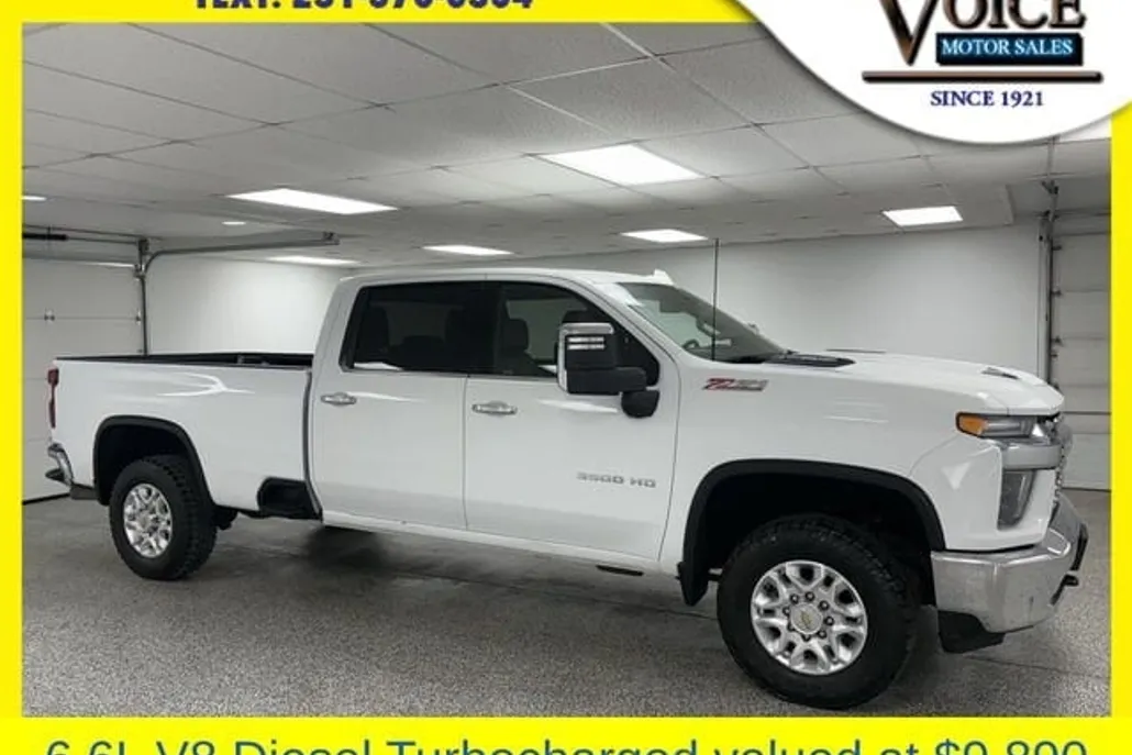 2022 Chevrolet Silverado 3500HD LTZ photo 1