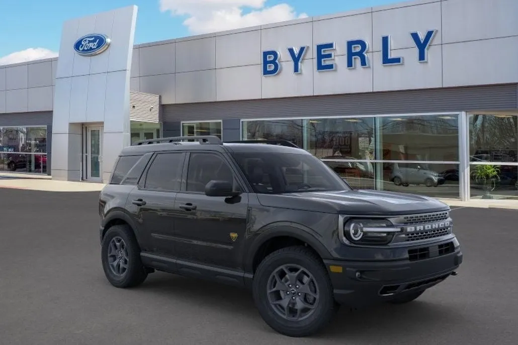 2024 Ford Bronco Sport Badlands photo 1