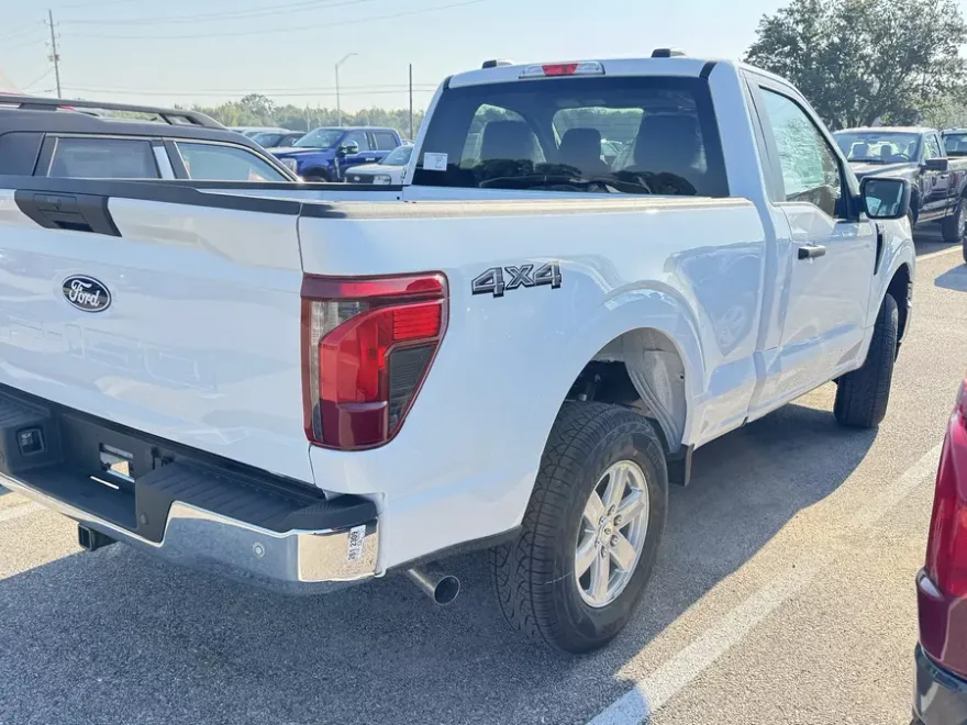 2025 Ford F-150 XL photo 1