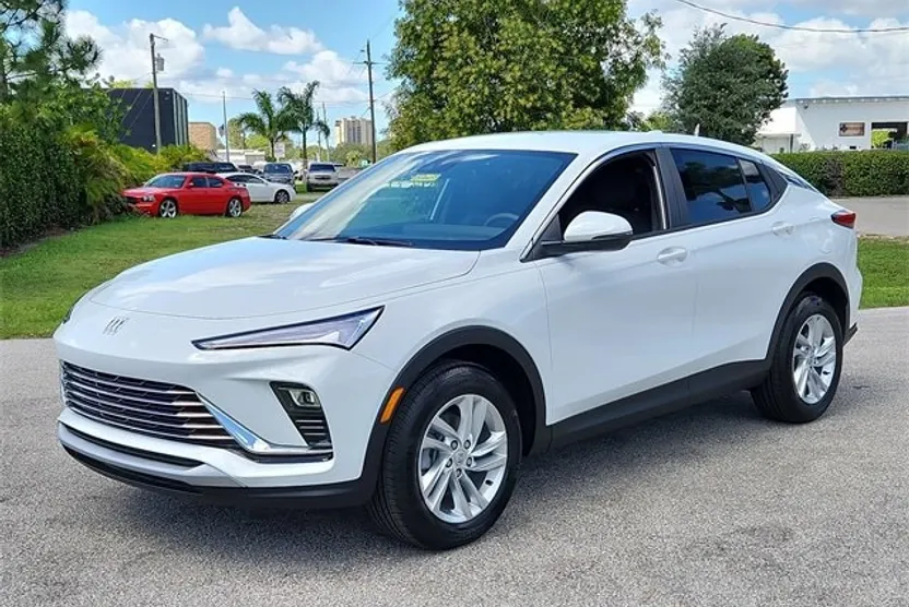 2026 Buick Envista Preferred photo 1