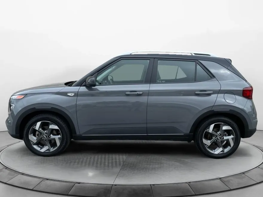 2022 Hyundai Venue SEL Limited photo 1