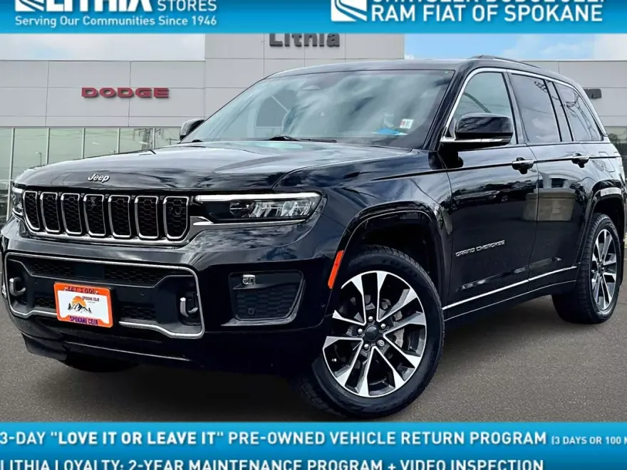 2023 Jeep Grand Cherokee Overland photo 1
