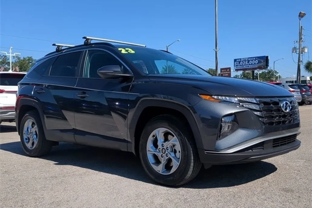 2023 Hyundai Tucson SEL photo 1
