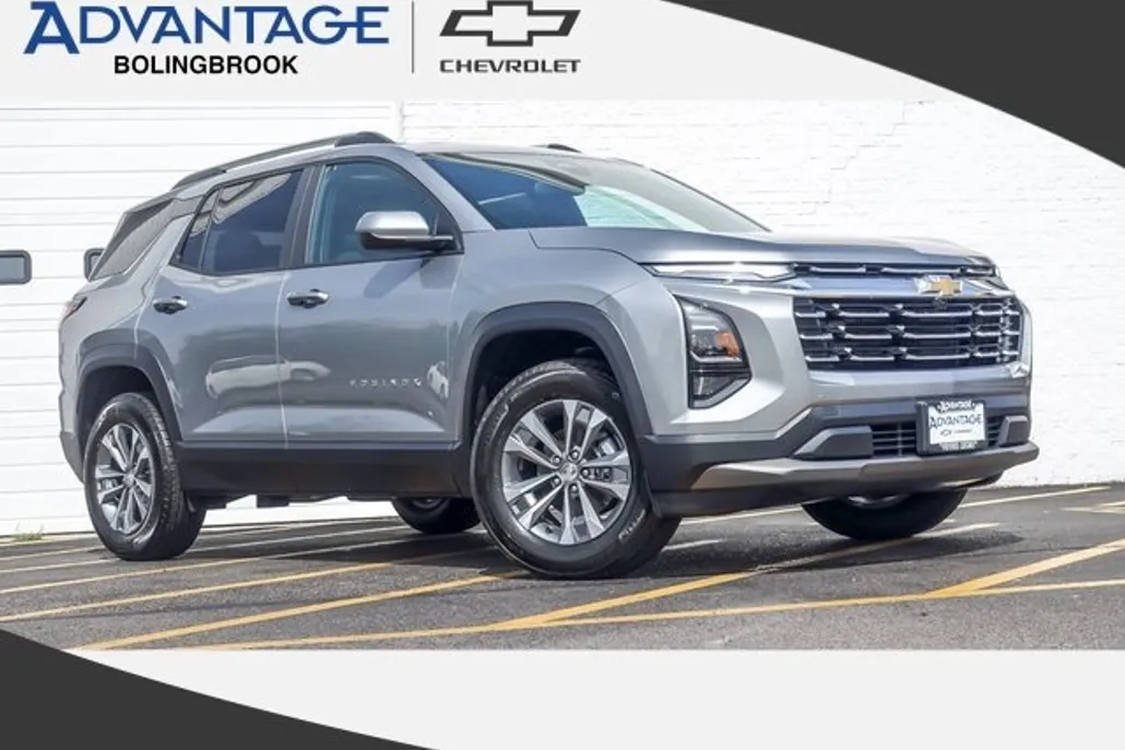 2026 Chevrolet Equinox LT photo 1