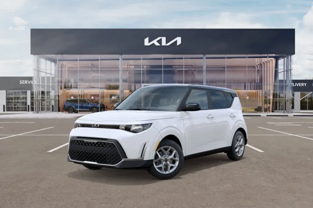 2025 Kia Soul S photo 1