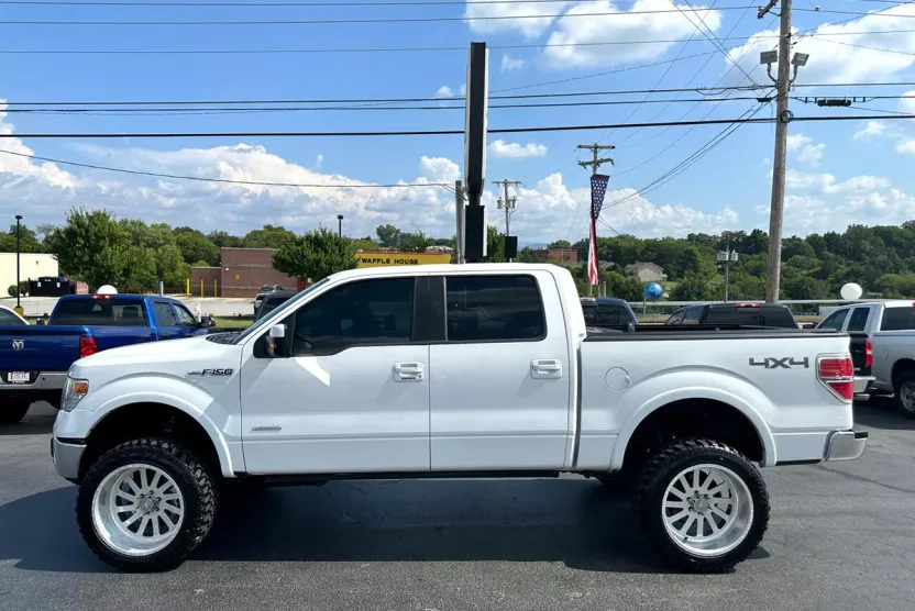 2014 Ford F-150 Lariat photo 1